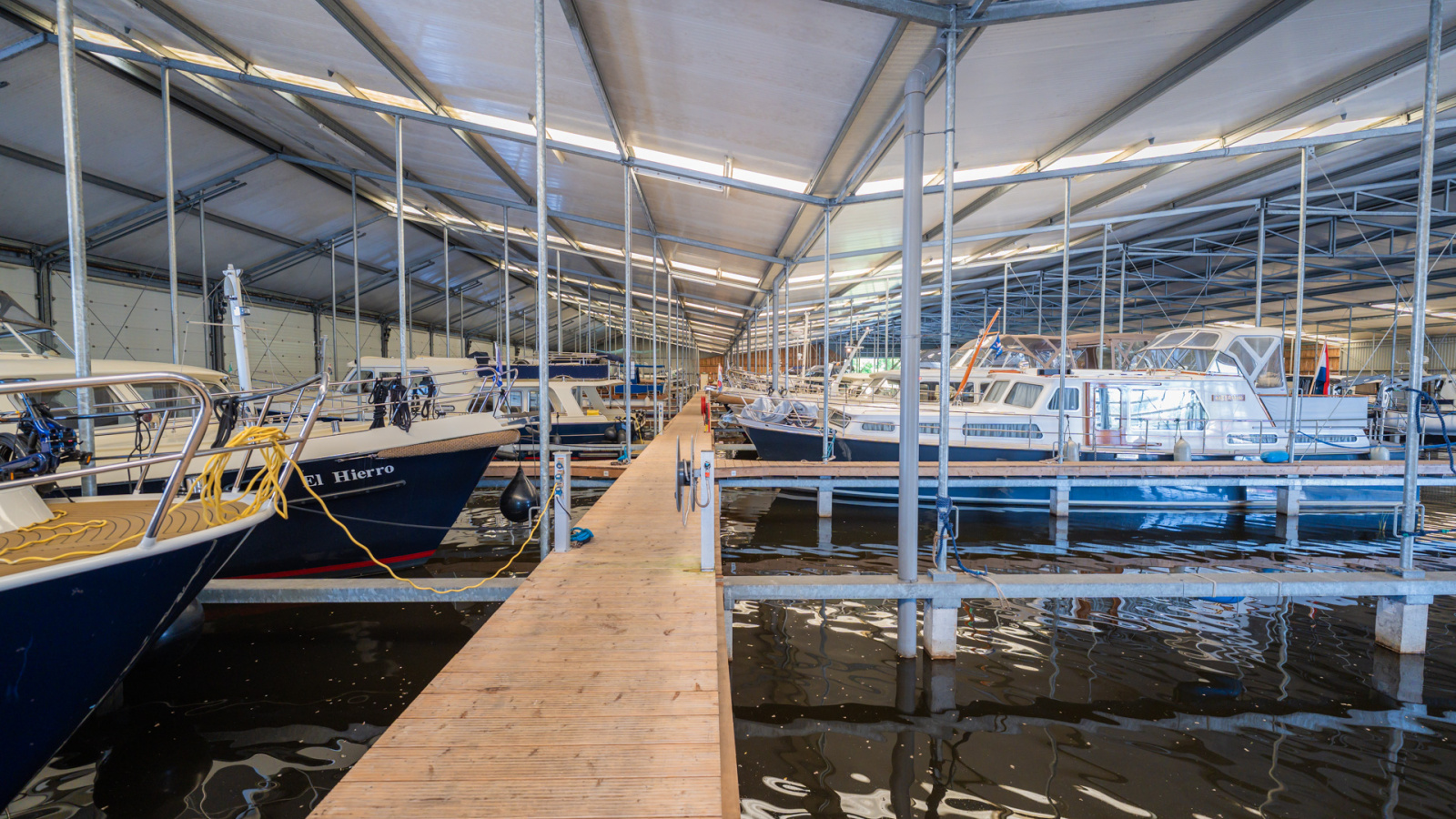 Aquanaut Yachting Sneek - Aquanaut Yachting Sneek