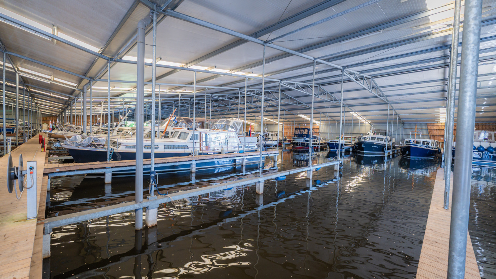 Aquanaut Yachting Sneek - Aquanaut Yachting Sneek